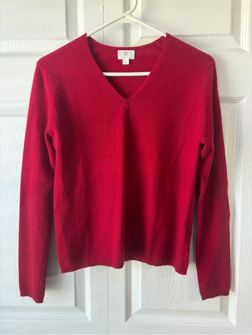 Apt. 9 Crimson V-Neck Cashmere Sweater